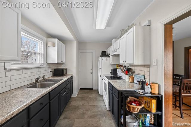 707 Harrison Street, Monroe, MI 48161