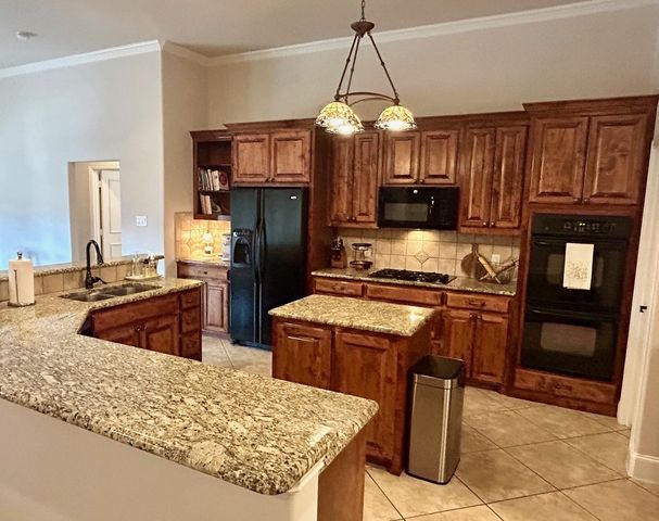 2201 Jefferson Trail, Denton, TX 76205