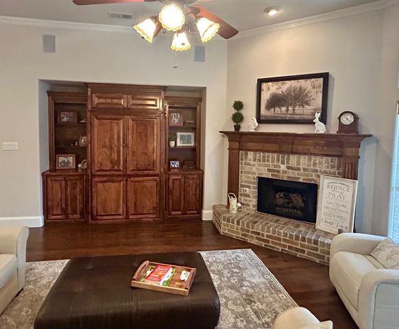 2201 Jefferson Trail, Denton, TX 76205