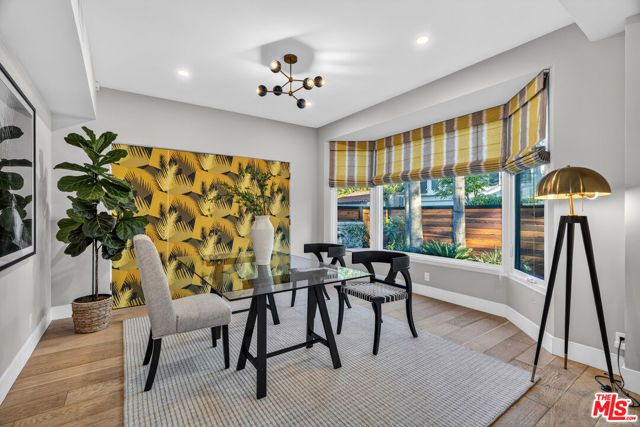 3457 Primera Avenue, Los Angeles, CA 90068
