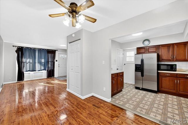 4469 Mohegan Drive, St Louis, MO 63123