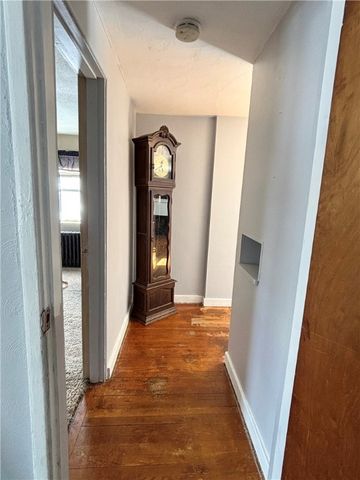 177 Sunrise Dr, Pleasant Hills, PA 15236