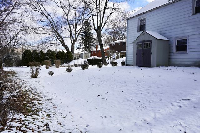 177 Sunrise Dr, Pleasant Hills, PA 15236