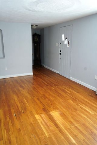 177 Sunrise Dr, Pleasant Hills, PA 15236