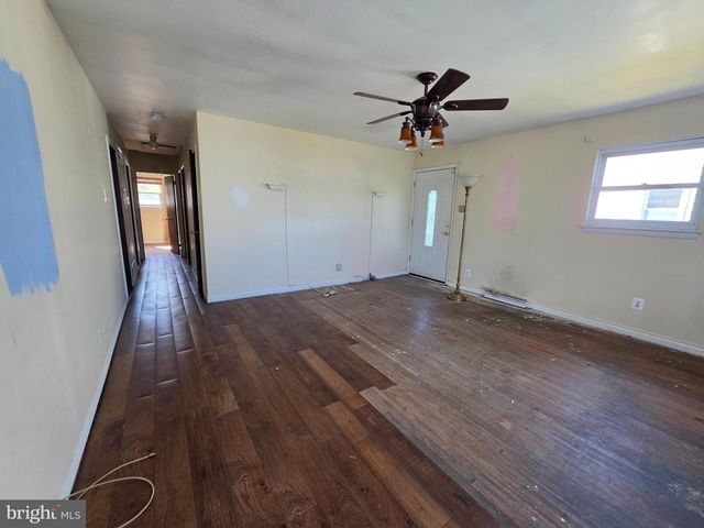 145 GANTT AVE, Woodbury Heights, NJ 08097