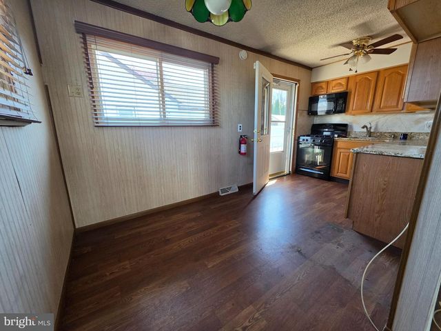 145 GANTT AVE, Woodbury Heights, NJ 08097