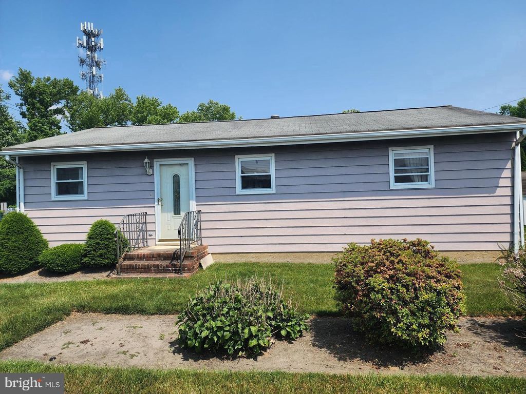 145 GANTT AVE, Woodbury Heights, NJ 08097