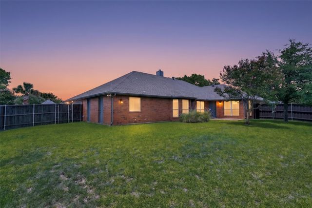 4801 Sunflower Drive, Mckinney, TX 75070