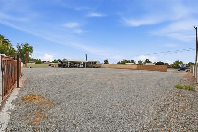 7996 La Cienega Street, Las Vegas, NV 89123