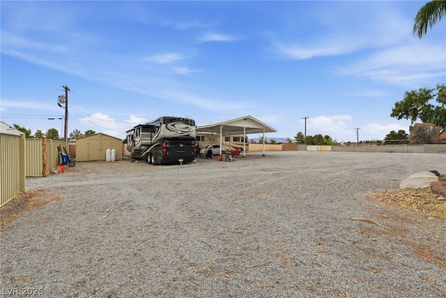 7996 La Cienega Street, Las Vegas, NV 89123