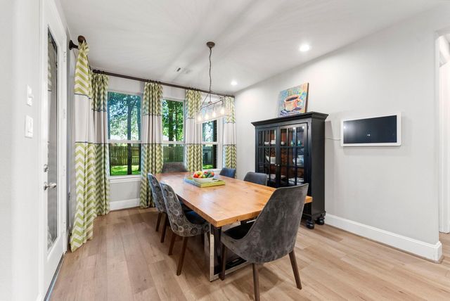 102 Madeline Lane, Montgomery, TX 77316