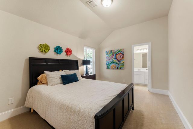 102 Madeline Lane, Montgomery, TX 77316