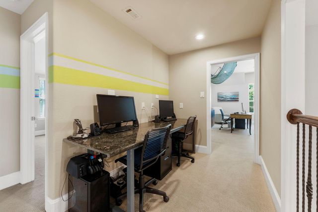 102 Madeline Lane, Montgomery, TX 77316
