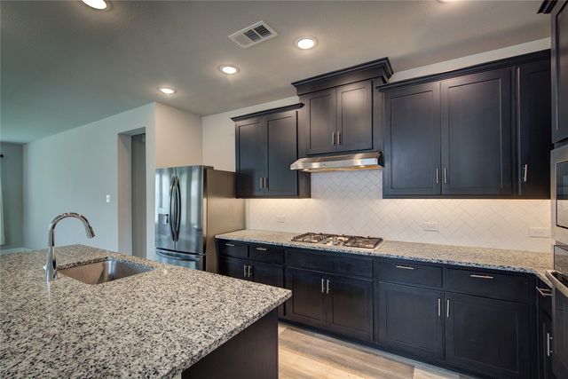 1817 Arbor Drive, Forney, TX 75126