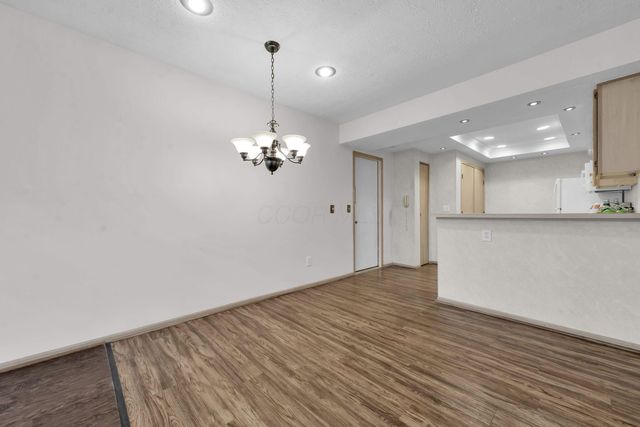 536 Calkin Lane E, 23, Columbus, OH 43230