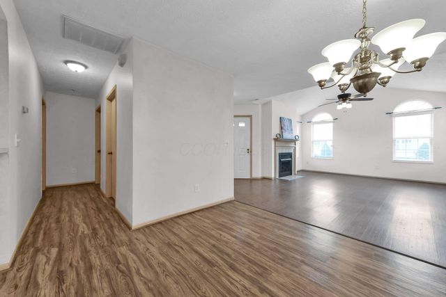 536 Calkin Lane E, 23, Columbus, OH 43230