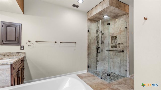 24930 Cedar Creek Drive, New Braunfels, TX 78132