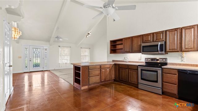 24930 Cedar Creek Drive, New Braunfels, TX 78132