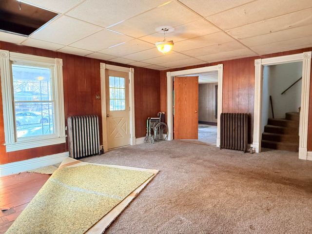 28 Marion Street, Hillsdale City, MI 49242