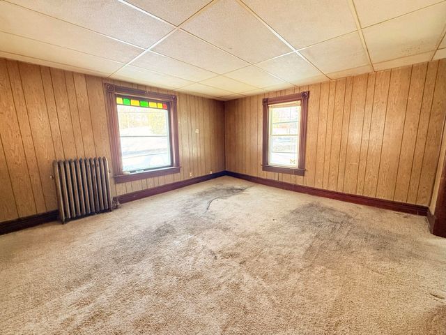 28 Marion Street, Hillsdale City, MI 49242