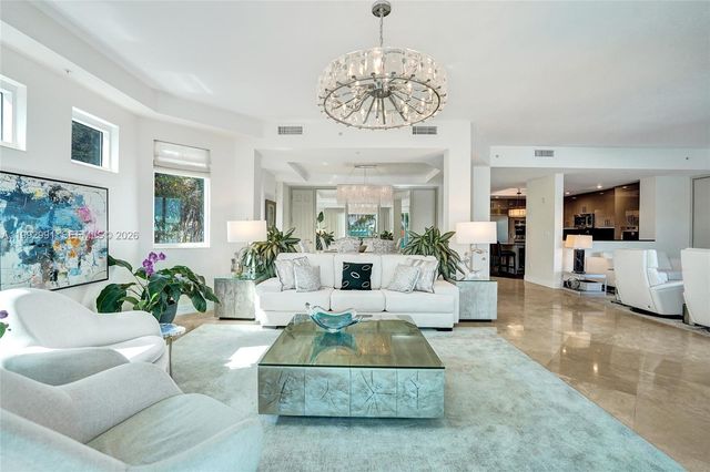 516 Hendricks Isle 2C, Fort Lauderdale, FL 33301