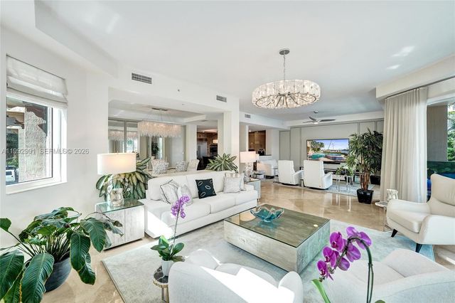 516 Hendricks Isle 2C, Fort Lauderdale, FL 33301