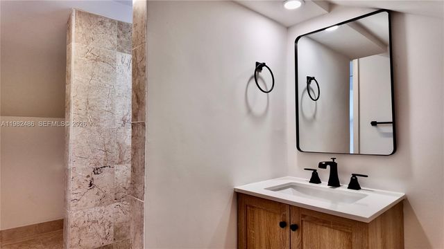 1721 Fletcher St, Hollywood, FL 33020