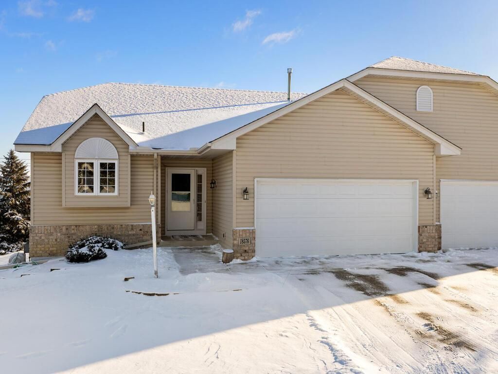 18576 Euclid Path, Farmington, MN 55024