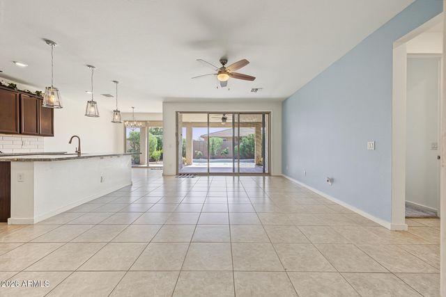 14389 W VOLTAIRE Street, Surprise, AZ 85379