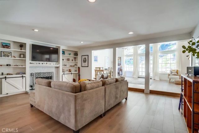 20619 Martha, Woodland Hills, CA 91367