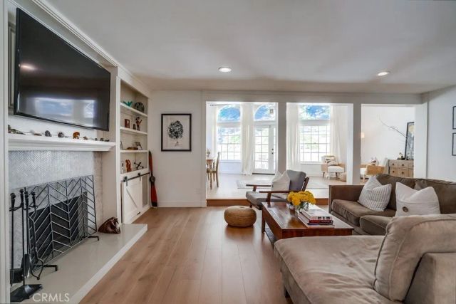 20619 Martha, Woodland Hills, CA 91367