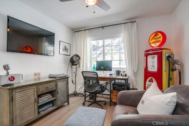 20619 Martha, Woodland Hills, CA 91367