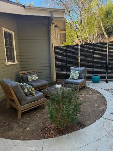 20619 Martha, Woodland Hills, CA 91367