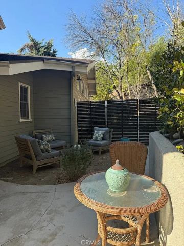 20619 Martha, Woodland Hills, CA 91367