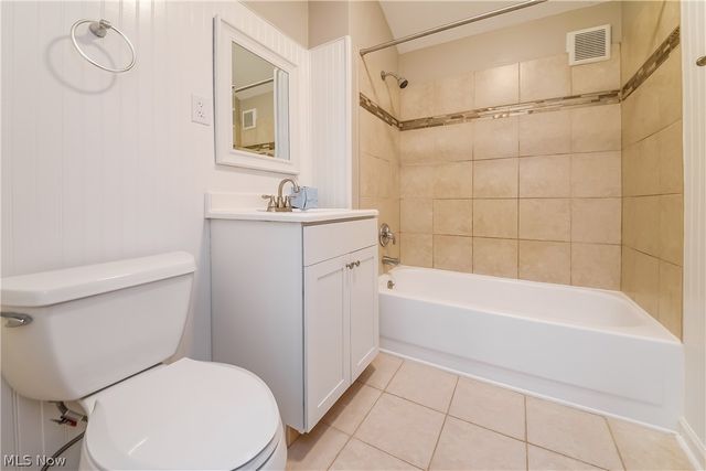 1477 Northland Avenue, Lakewood, OH 44107