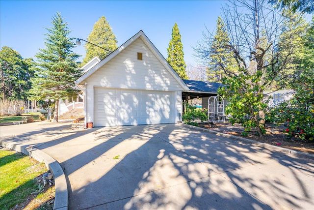 5891 Church St, Foresthill, CA 95631