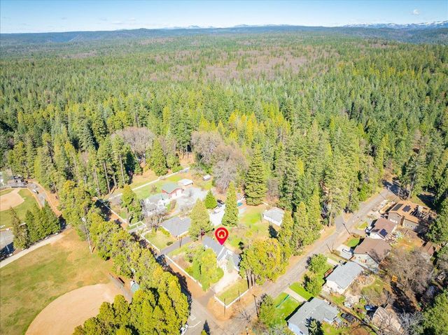 5891 Church St, Foresthill, CA 95631