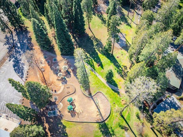 5891 Church St, Foresthill, CA 95631