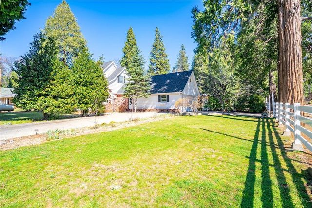 5891 Church St, Foresthill, CA 95631