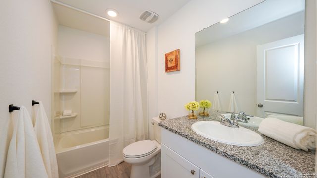 5926 Seaside, Converse, TX 78109