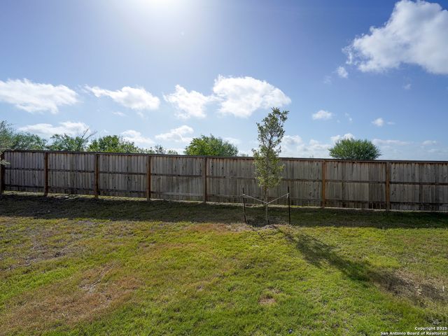5926 Seaside, Converse, TX 78109