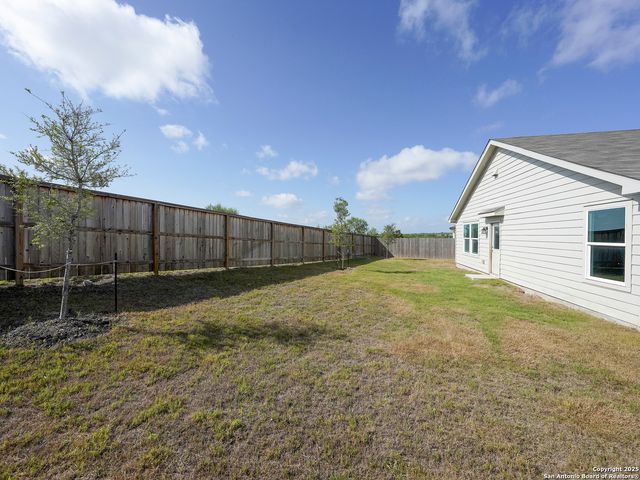 5926 Seaside, Converse, TX 78109