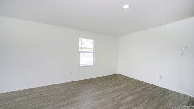 5926 Seaside, Converse, TX 78109