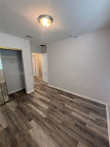 14084 NE 2nd Ave 14084, Miami, FL 33161