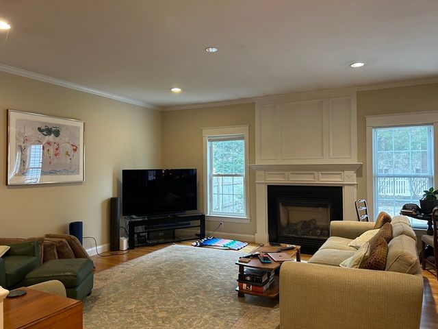 114 Jarvis 114, Needham, MA 02492
