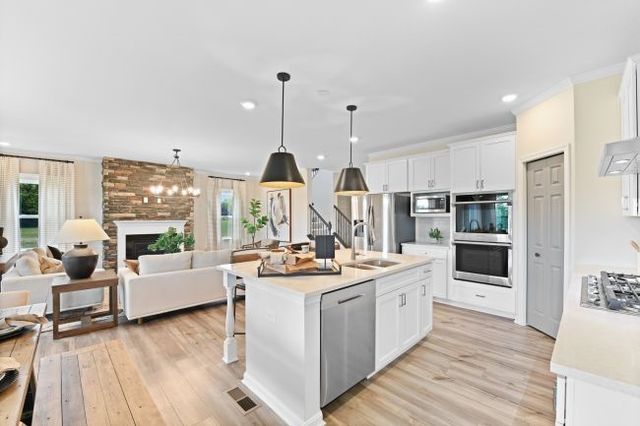 414 Millstone Village Reserve, Jefferson Hills, PA 15332