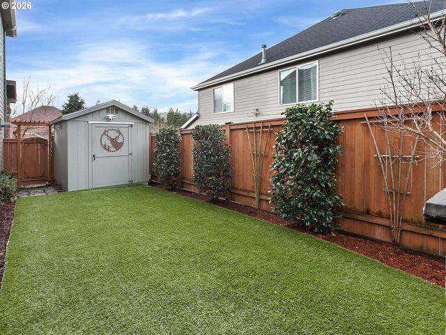 11074 Se WESTCHESTER Ave, Happy Valley, OR 97086