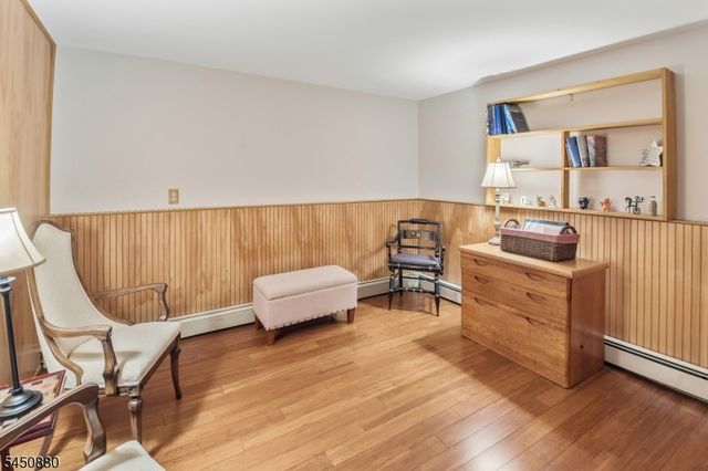 110 Marne Rd, Hopatcong Boro, NJ 07843