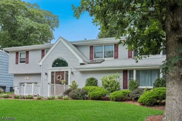 110 Marne Rd, Hopatcong Boro, NJ 07843