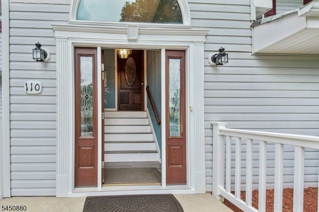 110 Marne Rd, Hopatcong Boro, NJ 07843
